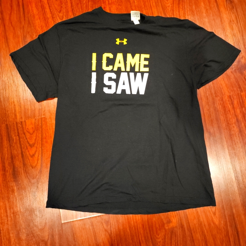 Under Armor Shirt Size M